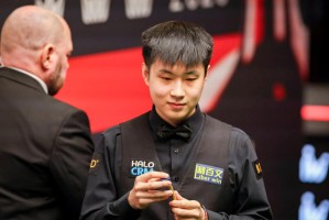 开元棋牌app下载-斯诺克世锦赛：赵心童压哨连赢2局8-8追平墨菲